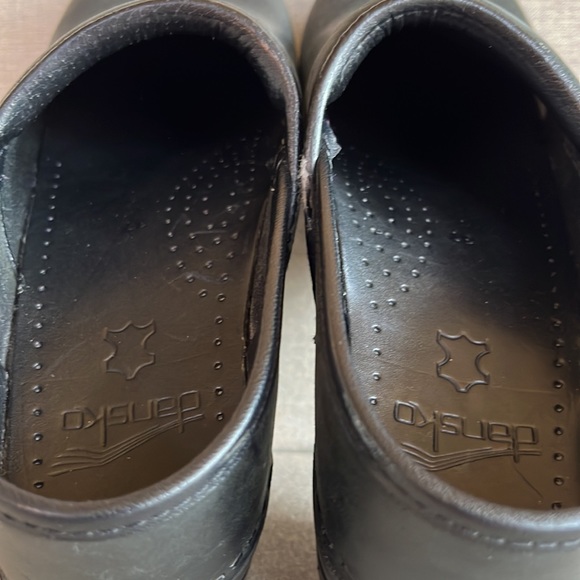 Dansko Professional Black Oiled Clog Size 37 - Picture 9 of 9